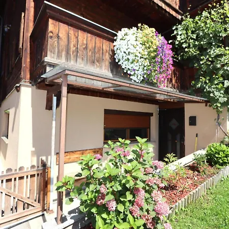 Troeger Ii Apartment